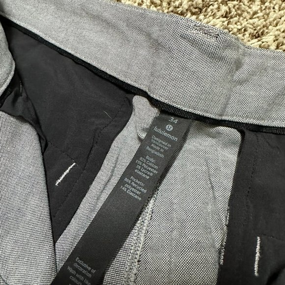 Lululemon Blue/Gray Commission Casual Shorts, Size Medium (Waist 34) - Picture 3 of 4